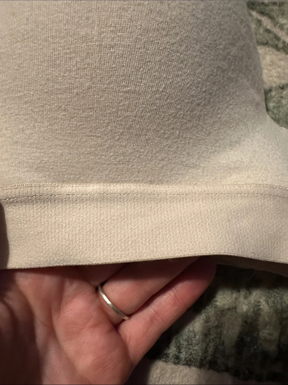 Victoria’s Secret T Shirt Lightly Lined Light Beige Wireless Bra Size 32D